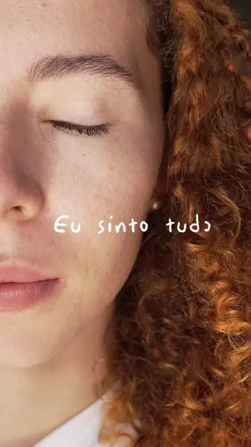 Vídeo UGC sensorial em close